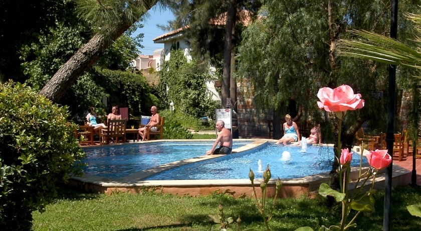Pam Thermal Hotel